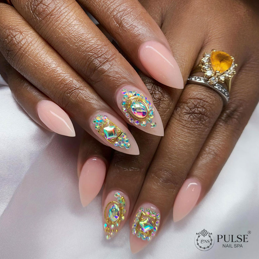 Pulse Nail Spa In Buford