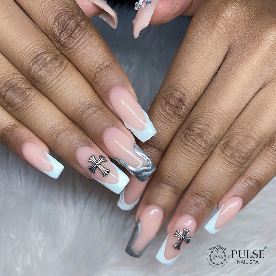 Pulse Nail Spa In Buford